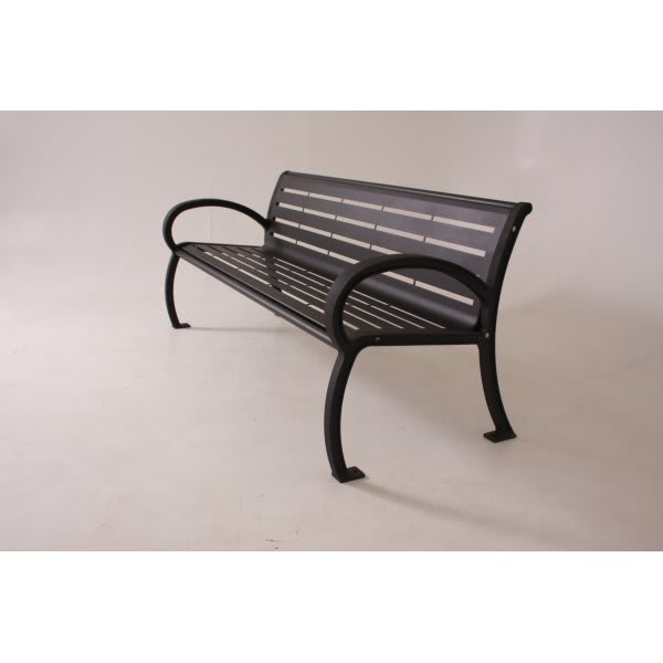 Ultrasite 6' Wilmington Bench With Horizontal Back Slats - Pc Frame - Black