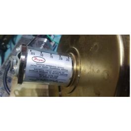 Dwyer Instruments 1638-5 Differential Pressure Switch 2"-6"WC