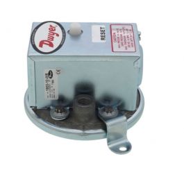 Dwyer Instruments 1910-20 Differential Pressure Switch 4"-20" WC