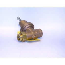 Conbraco Industries 36-104-02 3/4 Inch H2O Regulator . Valve .10/35# W/Byp.