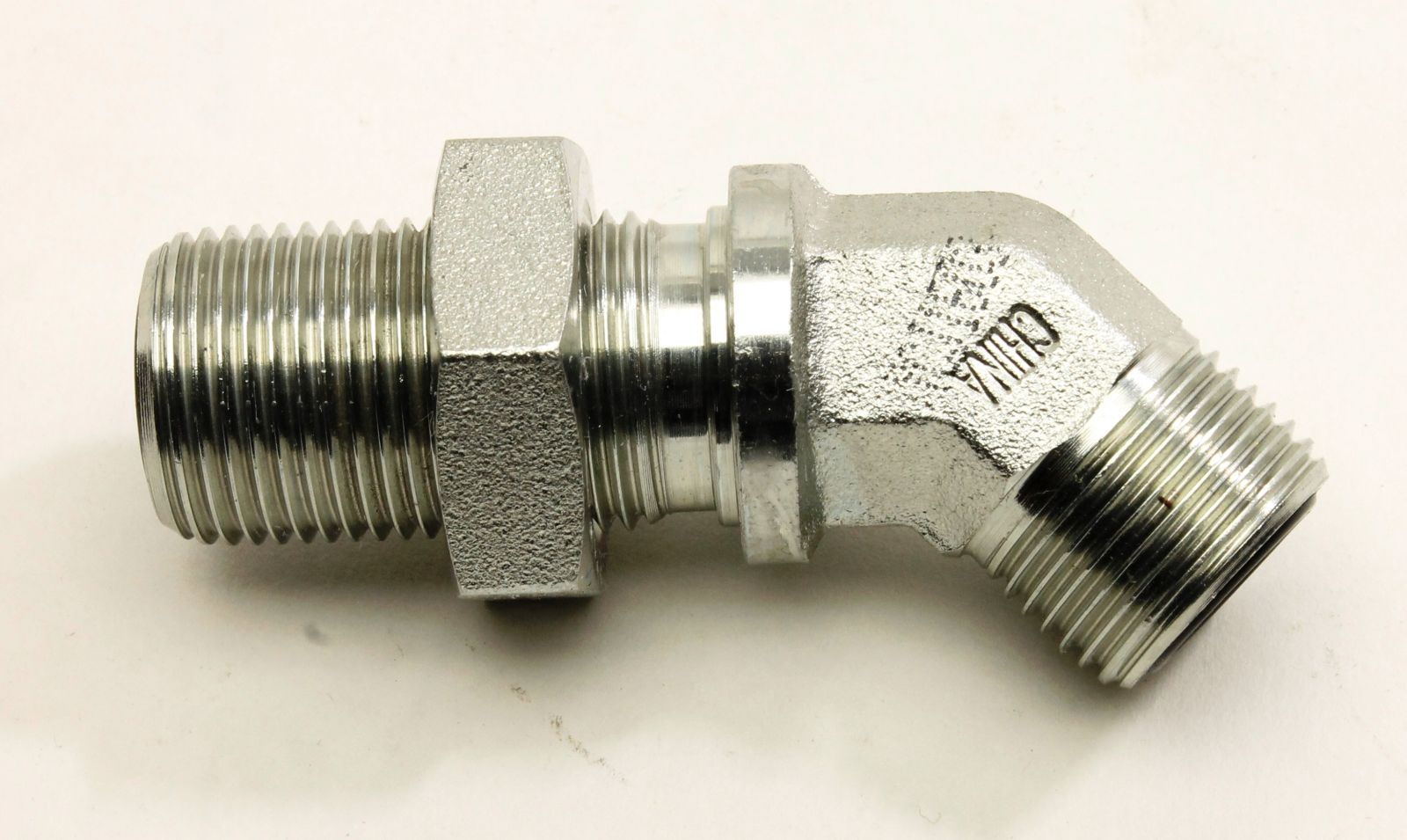 Genie Part # 61346GT – Bulkhead Connector