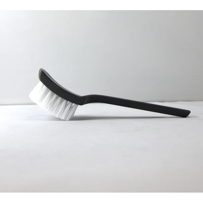 MaxShine Professional Brush