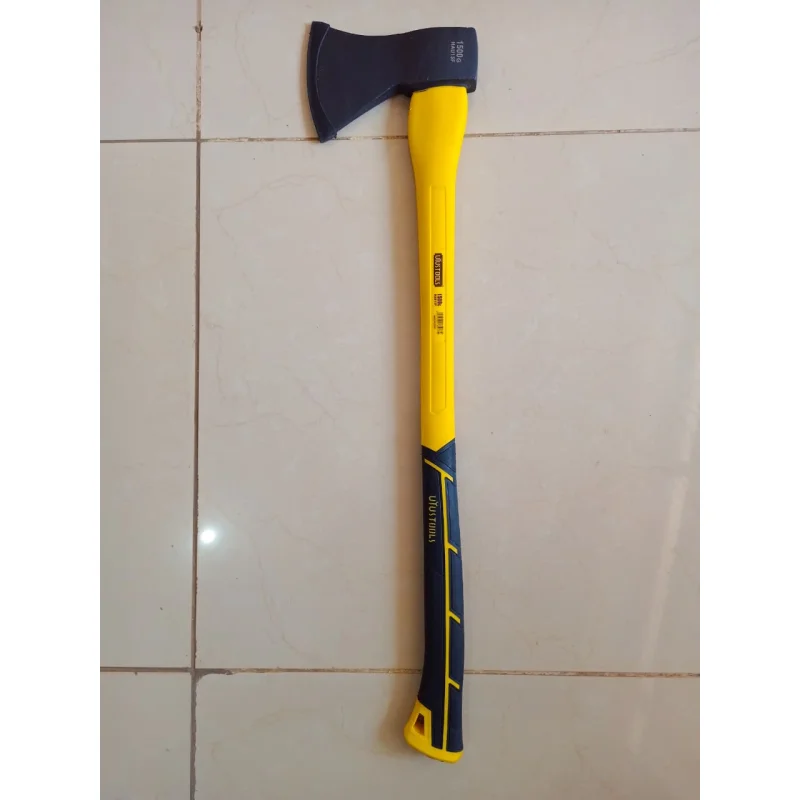 Uyustool 1500g Axe